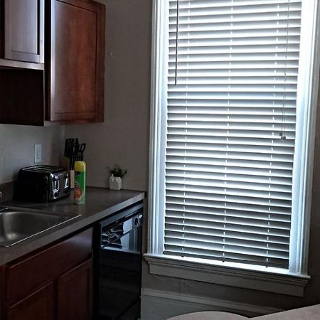Beautiful Downstairs 1Bed 1Bth Charmer- Pet Friendly Michigan City Dış mekan fotoğraf