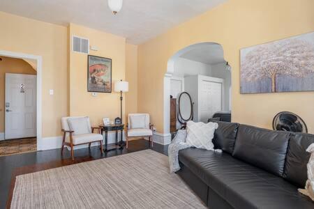 Beautiful Downstairs 1Bed 1Bth Charmer- Pet Friendly Michigan City Dış mekan fotoğraf