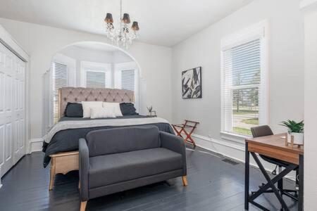 Beautiful Downstairs 1Bed 1Bth Charmer- Pet Friendly Michigan City Dış mekan fotoğraf